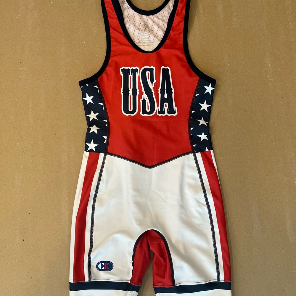 “Small” USA Wrestling Singlet 🇺🇸